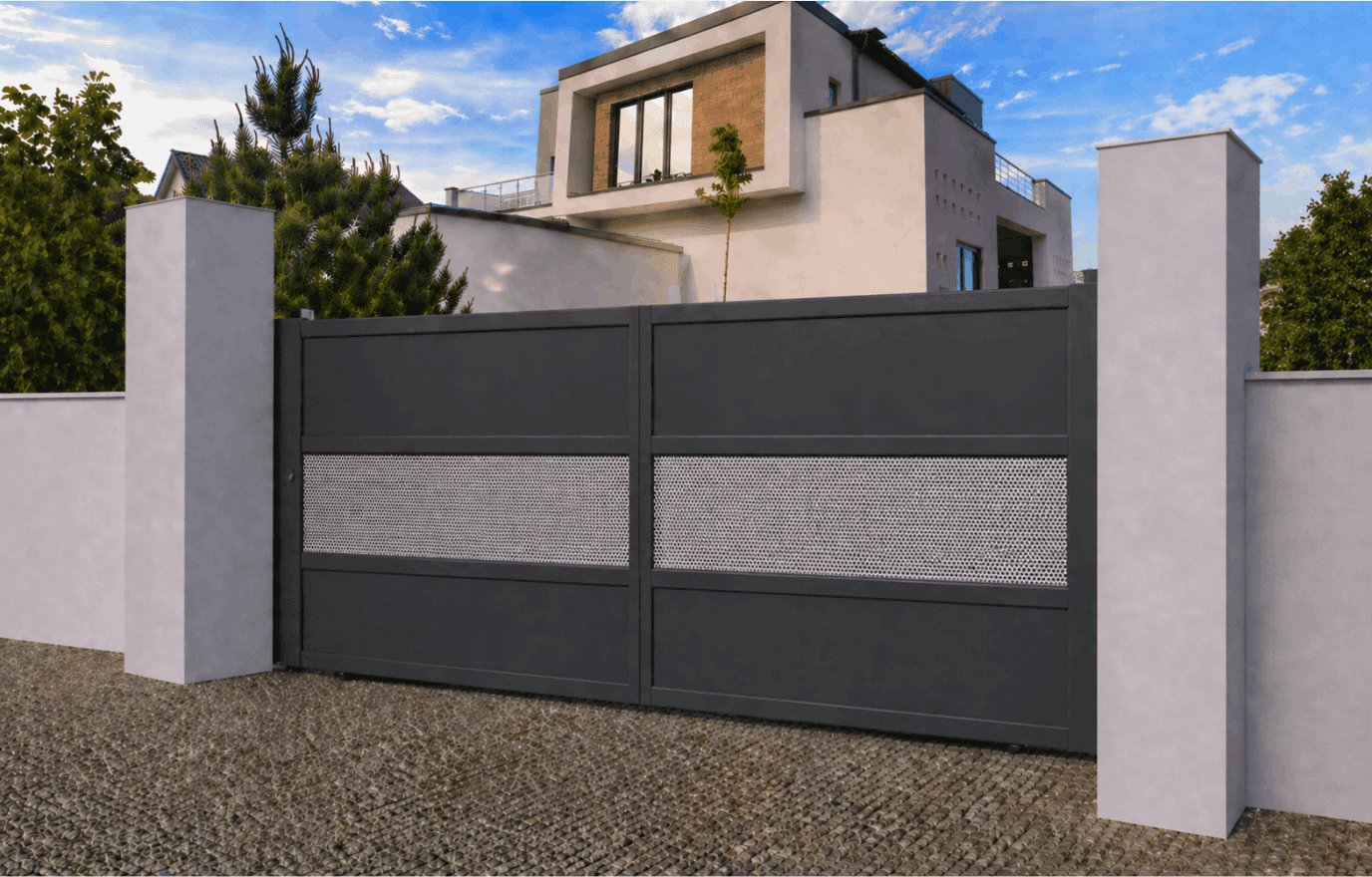 Portail coulissant aluminium semi-ajouré - Borée