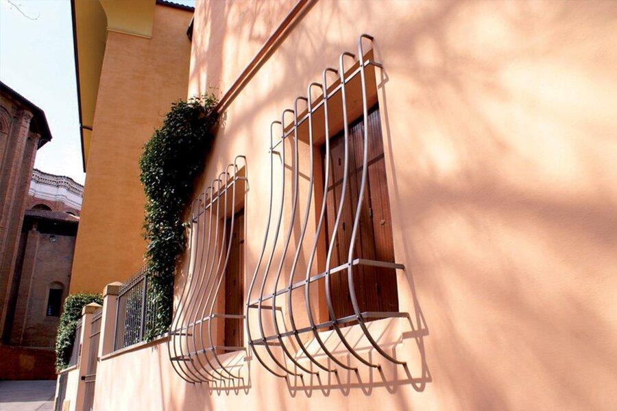 Grilles